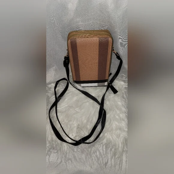 Elegant Tan and Black Crossbody Bag - Picture 4 of 6